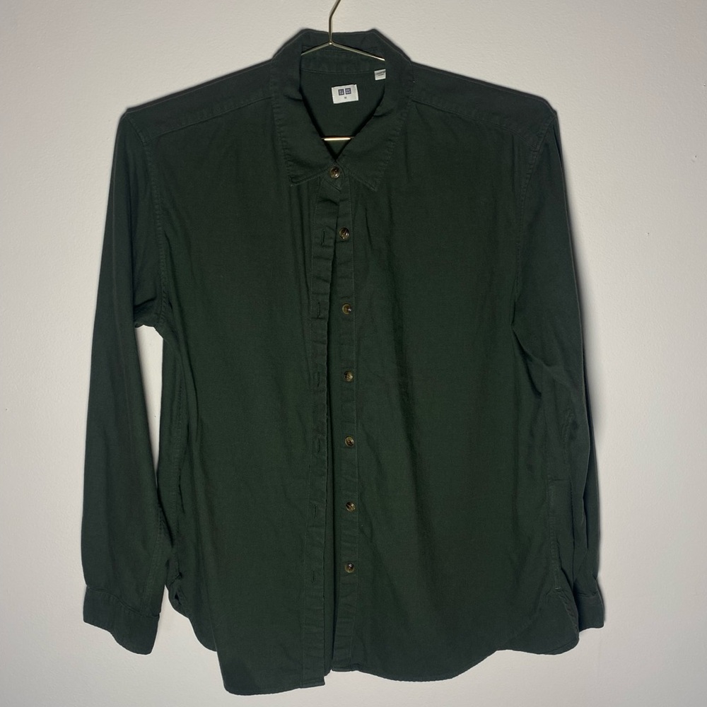 Uniqlo Forest Green Button Up Shirt